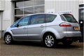 Ford S-Max - 2.5-20V Turbo 220PK*NL-Auto*Panodak/Half Leder/Gr. Navi/Trekhaak/Cruise-Control - 1 - Thumbnail