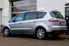 Ford S-Max - 2.5-20V Turbo 220PK*NL-Auto*Panodak/Half Leder/Gr. Navi/Trekhaak/Cruise-Control