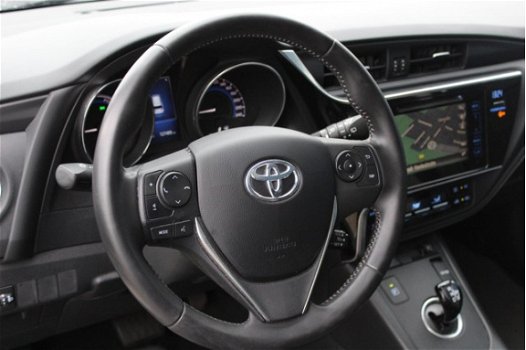 Toyota Auris Touring Sports - 1.8 Hybrid Lease | PANO | LED | LMV | NAVI | CLIMA | NL-AUTO | DEALER - 1