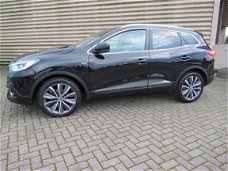 Renault Kadjar - 1.2 TCe Bose [ Panodak, leer, camera, xenon, fm navi, 19``lmv ]