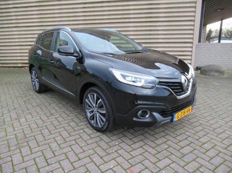 Renault Kadjar - 1.2 TCe Bose [ Panodak, leer, camera, xenon, fm navi, 19``lmv ] - 1