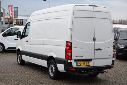 Volkswagen Crafter - 35 2.0 TDI 136pk L2H2 Trekhaak 3.500kg. 06-2013 - 1