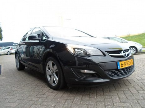 Opel Astra - 1.4i TURBO 5 Drs. BERLIN 120pk 6-bak Airco, LMV, Chroom, Cruise, 33.000 KM - 1