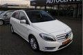 Mercedes-Benz B-klasse - 180 Ambition 50 procent deal 6.475, - ACTIE Schuif-kantel pano dak / Leer / - 1 - Thumbnail