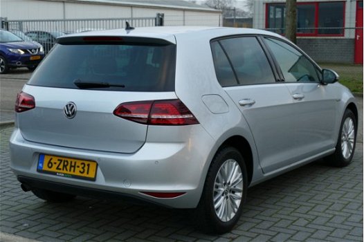 Volkswagen Golf - 1.2 TSI CUP Edition ORG NL 2015 Navi, Clima, Xenon, Led, PDC V+A, 16