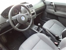 Volkswagen Polo - 1.4-16V