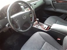 Mercedes-Benz E-klasse - 200 CDI Avantgarde