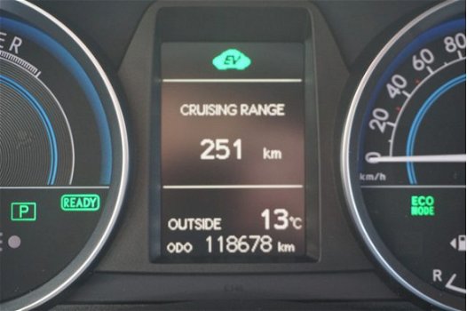 Toyota Auris Touring Sports - 1.8 Hybrid Aspiration | Navi | Camera | - 1