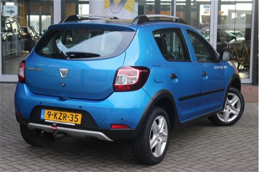 Dacia Sandero - TCe 90pk Stepway | Navi | Airco | Cruise | Trekhaak | - 1