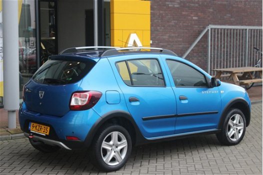 Dacia Sandero - TCe 90pk Stepway | Navi | Airco | Cruise | Trekhaak | - 1