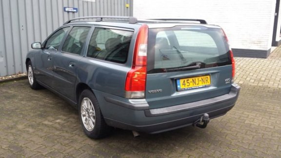 Volvo V70 - 2.4D EDITION I - 1