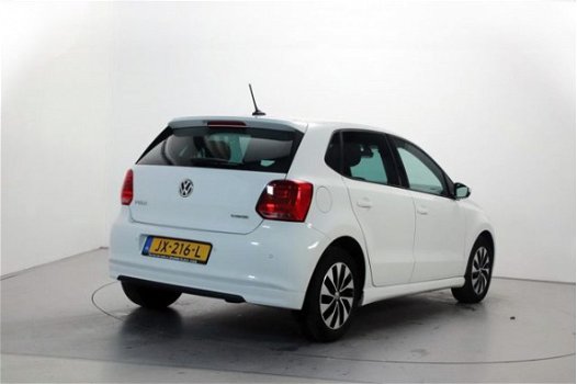 Volkswagen Polo - 1.0 TSI 95pk Connected Series Stuurbediening Parkeersensoren Navigatie Airco - 1