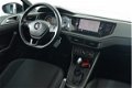 Volkswagen Polo - 1.0 TSI 95PK Comfortline DSG Automaat | app. NAV | Airco | LM - 1 - Thumbnail