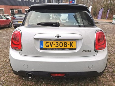 Mini Mini Cooper - Cooper 1.5 136pk Chili Business NL-Auto *Geen Afl. kosten - 1