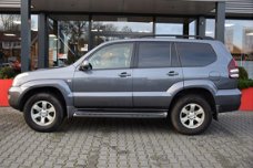 Toyota Land Cruiser 120 - 3.0 D-4D 5DRS VX A/T VAN