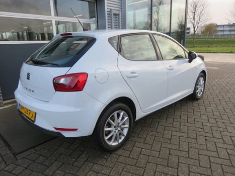 Seat Ibiza - 1.0 5Drs EcoTSI Style Connect - NAVI - PDC - CRUISE - LM VELGEN - NL AUTO - 1 EIGENAAR - 1