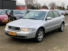 Audi A4 - 1.6 Advance OPRUIMINGSWEKEN BIJ PETER MULDER JR