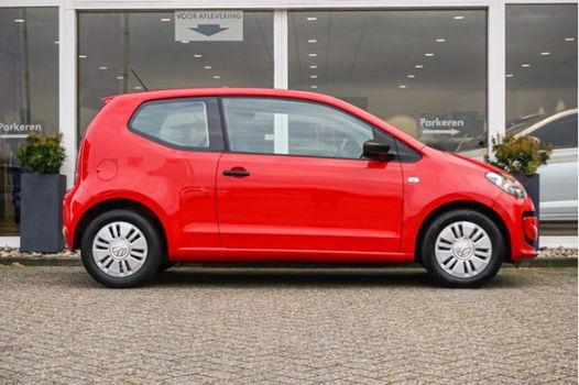 Volkswagen Up! - 1.0 Take up BlueMotion + Airco - 1