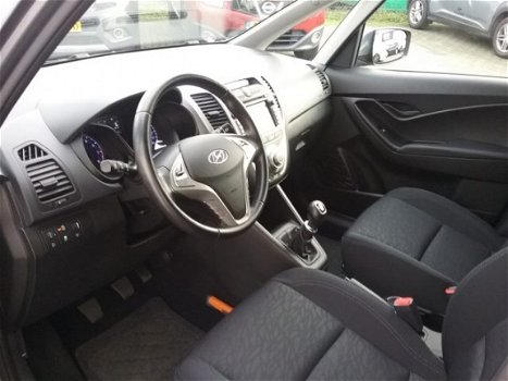 Hyundai ix20 - 1.4i Go | Navigatie | Achteruitrijcamera - 1