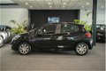 Peugeot 208 - 1.2 PureTech Blue Lion *NIEUWJAARKNALLERS* | NAVI | P.SENS. | BLUETOOTH | CRUISE | - 1 - Thumbnail