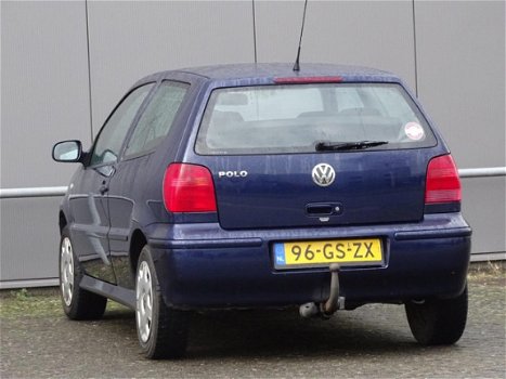 Volkswagen Polo - 1.4 Trendline APK 2020 (bj2001) - 1