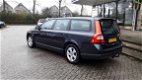 Volvo V70 - 2.4D Limited Edition / Lage kilomterstand / Perfect onderhouden / - 1 - Thumbnail