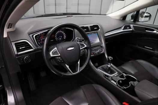 Ford Mondeo Wagon - 2.0 TDCi 150PK Titanium Clima Navi Panoramadak Stoelverw. 2015 - 1