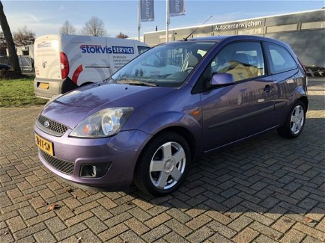 Ford Fiesta - 1.3-8V - Zeer Nette Auto - Airco - 1