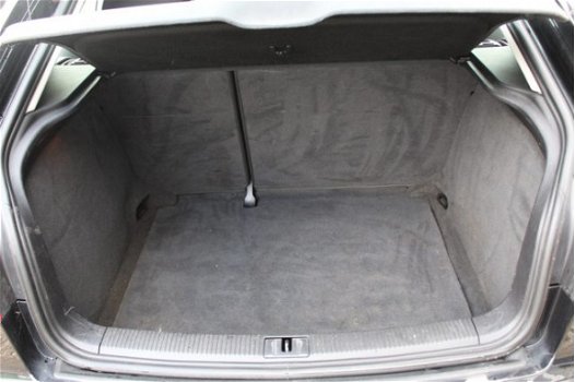 Audi A3 Sportback - 1.6 Attraction (102pk) Climat /Elek. ramen + Spiegels /C.V. Afstand /Radio-CD /I - 1