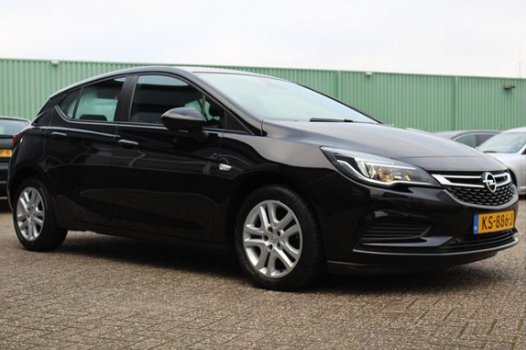 Opel Astra - 1.6 CDTI Edition (111pk) Navi/ Clima/ Cruise/ Elek. pakket/ Isofix/ Bluetooth/ Apple-Ca - 1