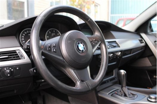 BMW 5-serie Touring - 520d Automaat Xenon 3-6-12 M Garantie - 1