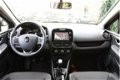 Renault Clio Estate - 0.9 TCe Zen 12-2017 (NIEUW MODEL) 29.978KM Navi Airco 1e Eigenaar - 1 - Thumbnail
