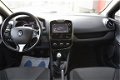 Renault Clio Estate - 0.9 TCe Expression navigatie, pdc, cruise control, airco, bluetooth tel - 1 - Thumbnail