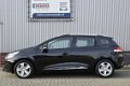 Renault Clio Estate - 0.9 TCe Expression navigatie, pdc, cruise control, airco, bluetooth tel - 1 - Thumbnail