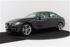 BMW 3-serie - 320i EfficientDynamics Edition Upgrade Edition | LEER | Sportstoelen | Xenon | Navigat