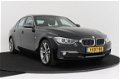 BMW 3-serie - 320i EfficientDynamics Edition Upgrade Edition | LEER | Sportstoelen | Xenon | Navigat - 1 - Thumbnail