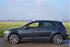 Volkswagen Golf - GTE 204PK SPORT incl NAVI/PDC/LMV