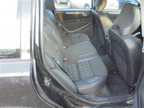 Volvo V70 - 2.4 Edition I bj06, airco, enz, leuke auto, rijd goed, 365dkm, nap, apk 24-1-2021 - 1