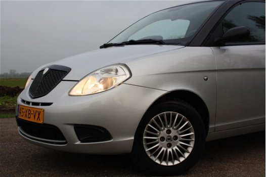 Lancia Y(psilon) - 1.2 Argento 3DRS / AIRCO / NAP / GOED ONDERHOUDEN - 1