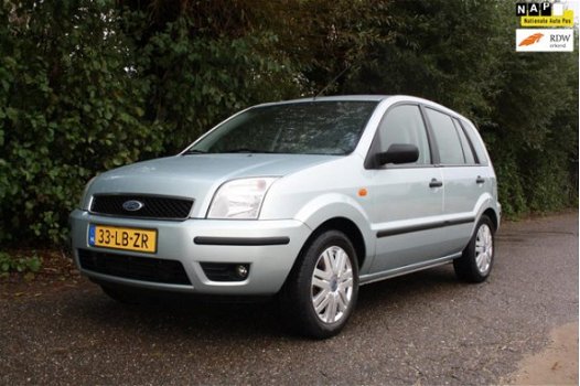 Ford Fusion - 1.6-16V First Edition mpv / airco / nap / goed onderhouden - 1