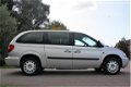 Chrysler Grand Voyager - 2.8 CRD SE Luxe AUTOMAAT / 7 PERS. / CLIMATE / CRUISE CONTROL - 1 - Thumbnail