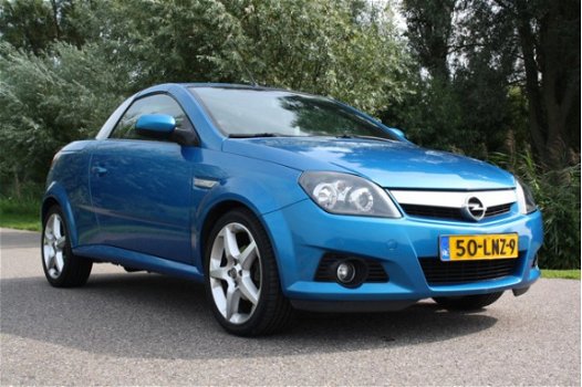 Opel Tigra TwinTop - 1.8-16V Enjoy Cabrio / 99.000KM / NAP / Leder Int - 1