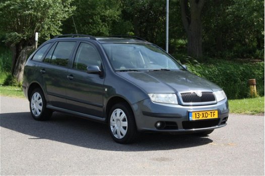 Skoda Fabia Combi - 1.4-16V Spirit+ CRUISE AIRCO NAP GOED ONDERHOUDEN - 1