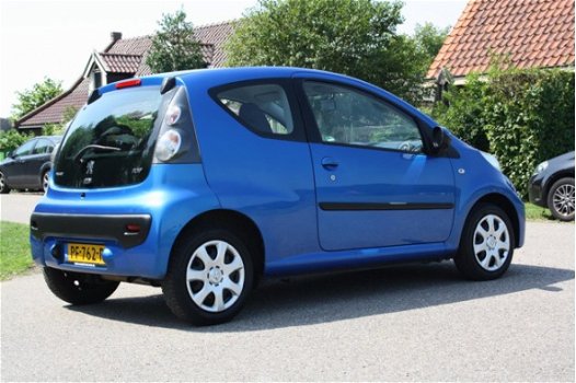 Peugeot 107 - 1.0-12V XR AIRCO / ELEK-RAMEN / NAP - 1