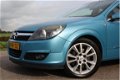 Opel Astra - 2.0 T Elegance TURBO / 5-DRS / 170PK / PDC / GOED ONDERHOUDEN - 1 - Thumbnail