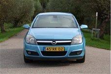 Opel Astra - 2.0 T Elegance TURBO / 5-DRS / 170PK / PDC / GOED ONDERHOUDEN