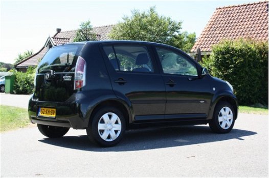 Daihatsu Sirion 2 - 1.0-12V Trend 5DRS / NAP / GOED ONDERHOUDEN / 70PK - 1