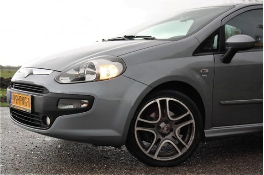 Fiat Punto Evo - 1.3 M-Jet Dynamic 5DRS / AIRCO / LMV / NAP / GOED ONDERHOUDEN - 1