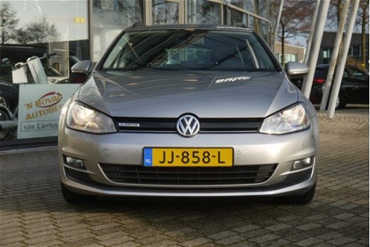 Volkswagen Golf Variant - 1.0 TSI Connected Series Nav/climate/Camera/PDC - 1