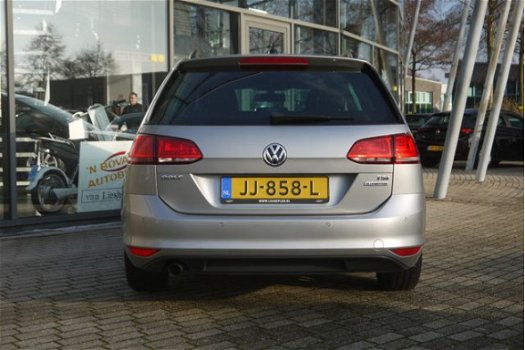 Volkswagen Golf Variant - 1.0 TSI Connected Series Nav/climate/Camera/PDC - 1